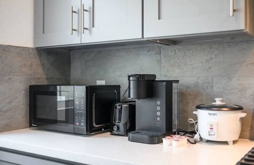 Hacienda Heights Apartment | Spacious 2-bedroom apartment in pleasant Hacienda Heights with WiFi, AC