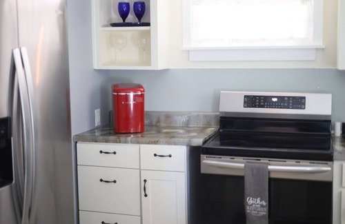 Olde Town Augusta House | Spacious 2 Bedroom Home within 8 Minute walk to Downtown Augusta