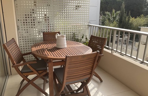 Cannes City Centre Apartment | Spacious 2 room apartment - Carré d'Or - South terrace 150 meters from the Croisette -