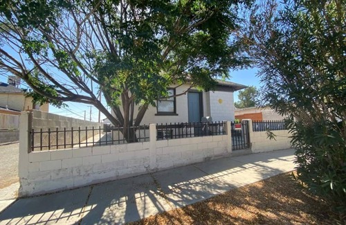 El Paso House | Spacious 2BD/1 Bth in Central-EPn