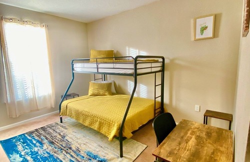 Huntsville Apartment | Spacious 2bd apt in South Huntsville, close to Redstone Arsenal & downtown!