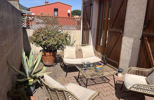 Banyuls-sur-Mer House | Spacious 2BR House in Banyuls-sur-Mer, Terrace, A/C, Garage, Near Beach