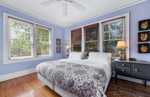 Cherry House | Spacious 2BR in Myers Park with sunroom