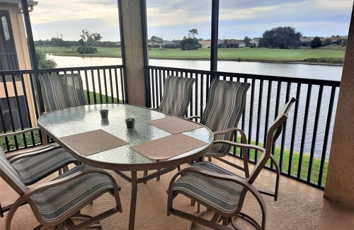Braden River Condo | Spacious 2nd floor Condo with lake view, 3 bed/2 bath, golf incl., pets welcome.