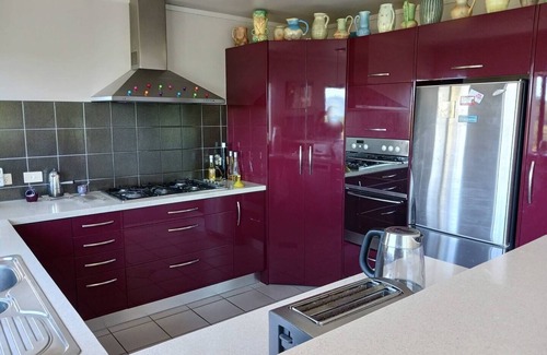 Northland House | Spacious 3 bedroom home with spectacular views