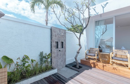 Jungut Batu Villa | Spacious 3- Bedroom Villa with Stunning Views on Lembongan Island