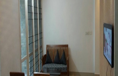 Kaloor Apartment | Spacious 3bhk flat at heart of the town.(2ac)