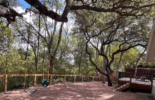 Pioneer Crossing House | Spacious 3BR/2BA Home in North Austin. Pet friendly!