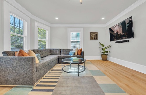 Jefferson Park House | Spacious 3BR/2BA Home with Private Yard