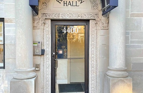 Central West End Apartment | Spacious 3BR near BJ Hospital, Forest Park, STLZoo