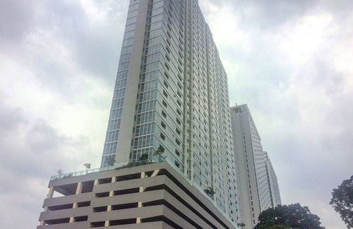 Cikini Apartment | Spacious 3Br With Private Lift At Menteng Park Apartment