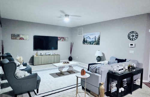 Canal Winchester House | Spacious 4-bedroom house in charming Canal Winchester with AC