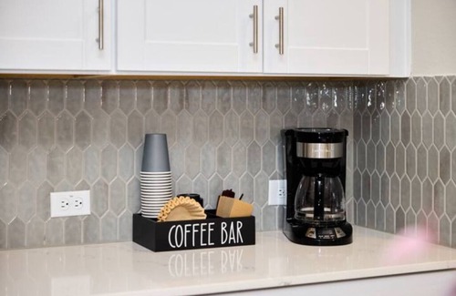 Pecan Grove House | Spacious 4-bedroom charming modern home in Richmond Tx