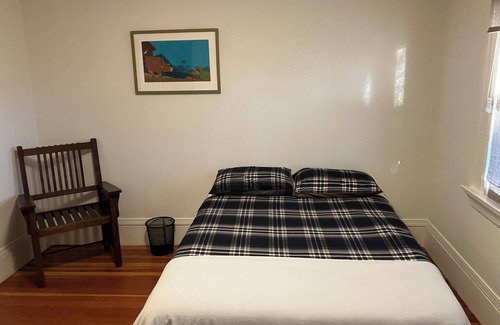 North Berkeley House | Spacious 4-bedroom house in welcoming North Berkeley Gourmet Ghetto with WiFi
