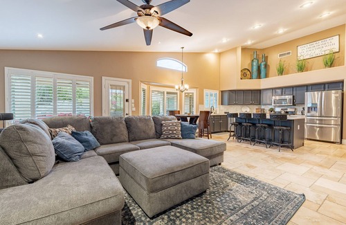 Canyon Trails House | Spacious 4-bedroom house with Pool, centrally located in Goodyear.