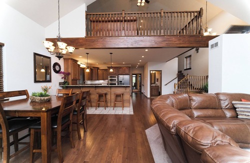Liberty Lake House | Spacious 4-bedroom house in charming Liberty Lake, perfect for entertaining