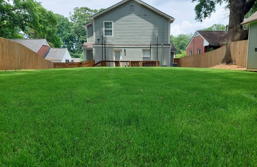 Atlanta House | Spacious 4 BR/3.5 BA Vacation Rental Home in West End Atlanta