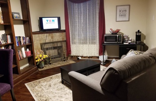 Topeka House | Spacious 4000 Sq Ft historic home, across from Washburn University; Near to Expo