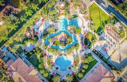 Regal Palms House | Spacious 4BR Family Resort Near Disney & Universal – Fun & Comfort Await!