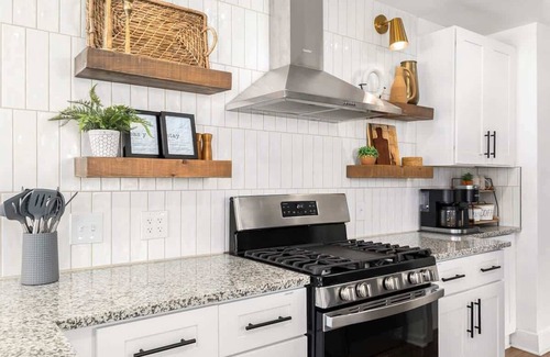 Royal Oak House | Spacious 4BR Home by Dtown Royal Oak