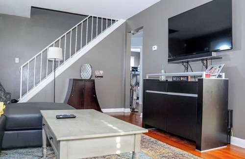 Columbus House | Spacious 4BR Home – Family-Friendly & Great for Work Trips