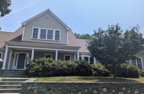 North Kingstown House | Spacious 5-Bedroom Private Retreat! Private setting close to beaches & Newport