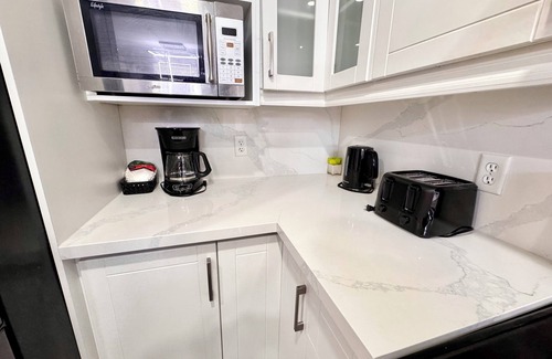 Cambridge House | Spacious 5 Bedroom Home in Cambridge