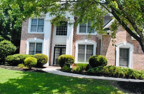 Sandtown House | Spacious 5-bedroom house with WiFi, AC in wonderful Atlanta