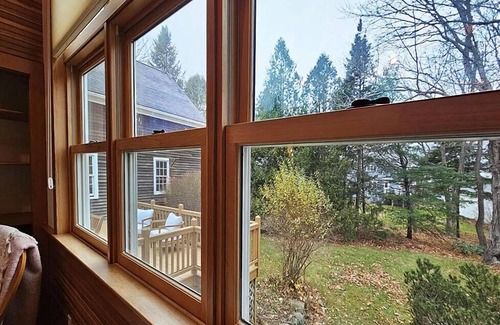 Damariscotta House | Spacious 5-bedrooms on dead end street. WiFi, AC. Walk to charming Damariscotta.