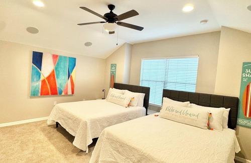 Wesley Chapel House | Spacious 5-br, 3ba house in Wesley Chapel with AC, WiFi & pool