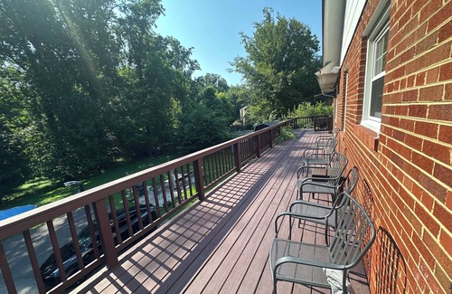 Wheaton-Glenmont House | Spacious 6-bedroom house with WiFi, AC in fabulous Silver Spring