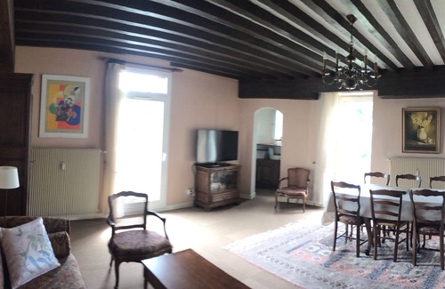 La Bourboule Apartment | Spacious 78m2 apartment in the center, balcony for up to 6 people