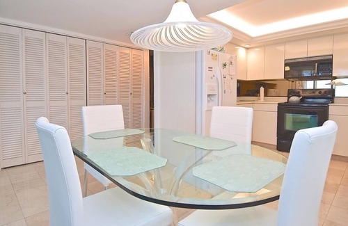 Siesta Key Condo | Spacious 7th Floor Beachfront Condo with Stunning Gulf Views & Private Beach at Fishermans Haven. FH