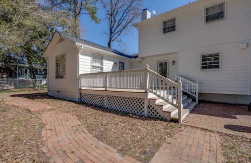North Raleigh House | Spacious 8 Bed Home Near North Hills, DT, Airport