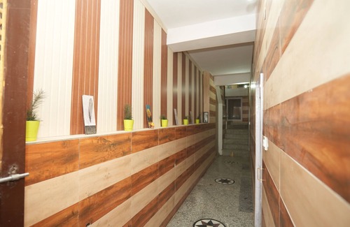 Shimla House | Spacious 9-bedroom apartment in enjoyable Shimla with fitness room