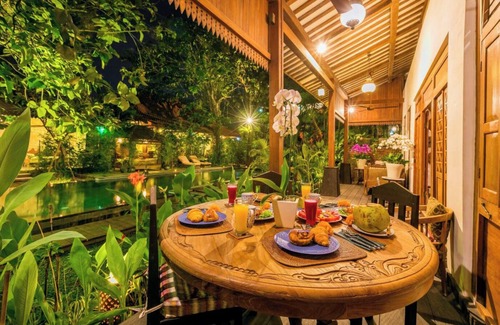 Sanur Kauh Condo | Spacious 9 Villa bedroom condo in beautiful Sanur Near Ocean Bali - Kitchen