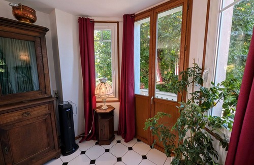 Chargey-les-Gray Cottage | Spacious and bright lodge in Chargey-lès-Gray