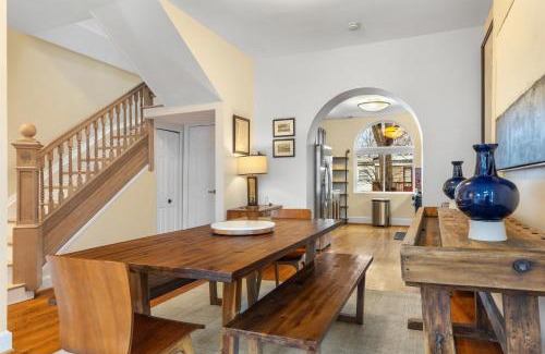 Truxton Circle House | Spacious and Central DC 3-BR Getaway Close to It All
