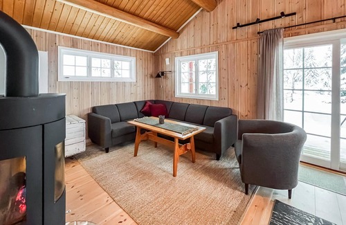 Nordre Land House | Spacious and comfortable vacation home not far from the Synna River.