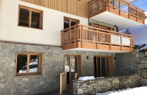 Cognet Apartment | Spacious and cozy apartment at the foot of the slopes in a 5 */pkg residence, swimming pool, spa