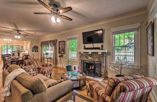Hot Springs House | Spacious and Updated 1920s HSNP Craftsmen Home