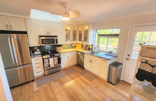 Annapolis House | Spacious Annapolis Abode: 507 Schley Rd Vacation Rental, Minutes from Downtown!