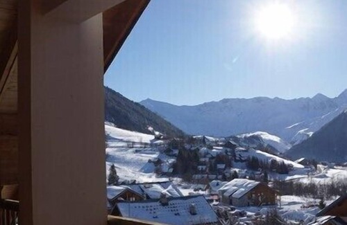 Saint-Jean-d'Arves Apartment | Spacious apartment 10 beds, view of d'arves