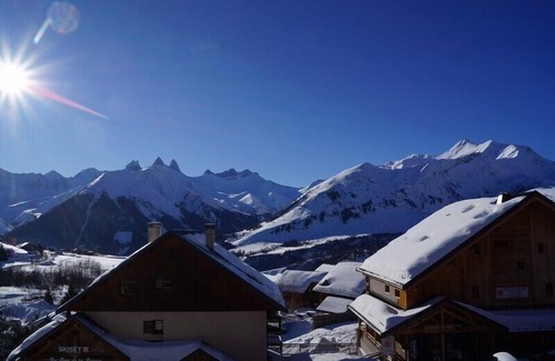 Saint-Jean-d'Arves Apartment | Spacious apartment 10 beds, view of d'arves