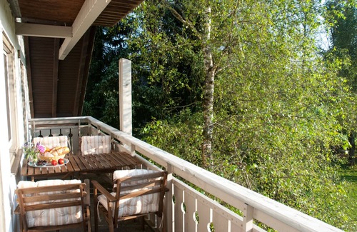 Christazhofen Apartment | Spacious apartment in a quiet secluded location, large balcony and garden