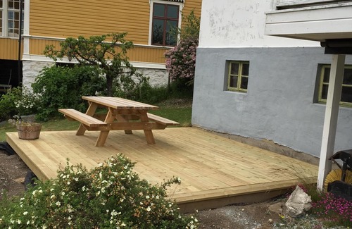 Sogndal Apartment | Spacious apartment in Sogndal center. Short road to mountain and fjord.