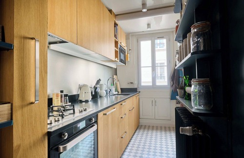 Porte-Saint-Martin Apartment | SPACIOUS apartment for 4 people - Family - Parisian - Quiet