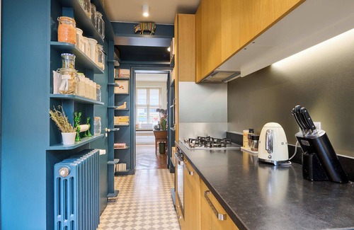 Porte-Saint-Martin Apartment | SPACIOUS apartment for 4 people - Family - Parisian - Quiet