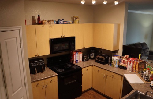 Fort Worth Apartment | Spacious apartment in a peaceful area of Southwest Fort Worth Book Now!!