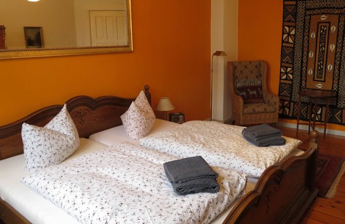 Lychen Apartment | Spacious apartment with lake view and lake access, own boat